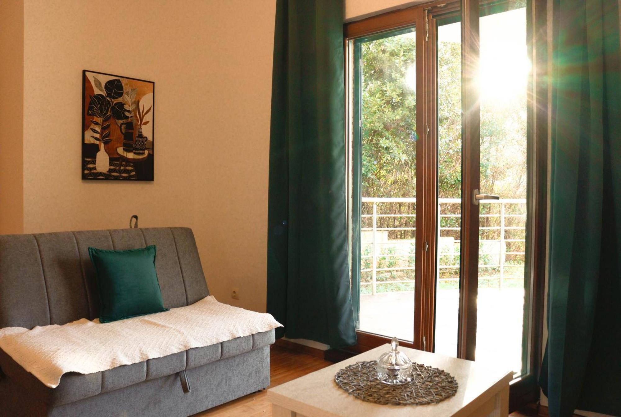Apartman Mia Рісан Екстер'єр фото